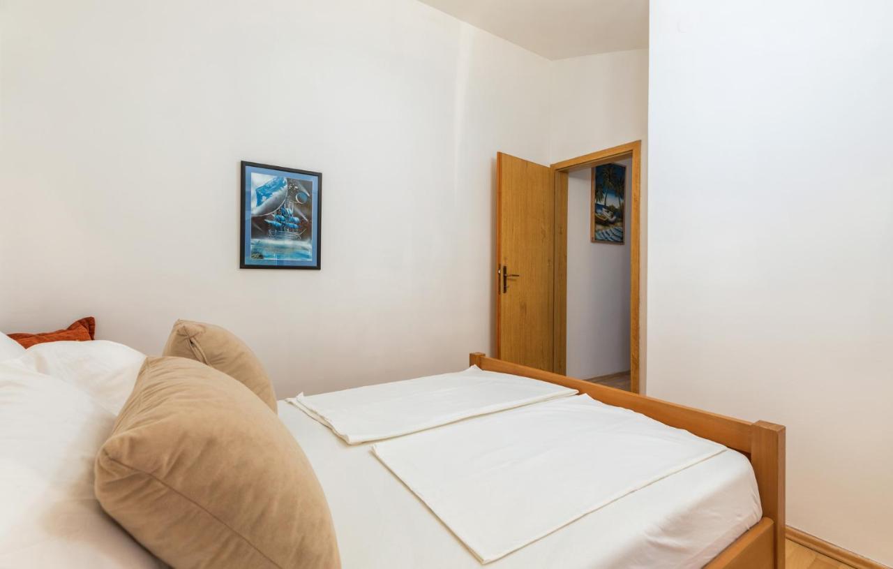 Apartments Orange 709 Fažana Extérieur photo