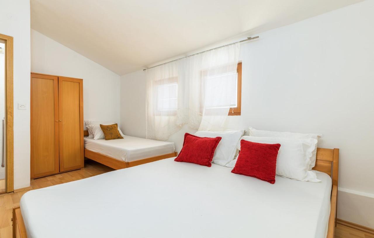 Apartments Orange 709 Fažana Extérieur photo