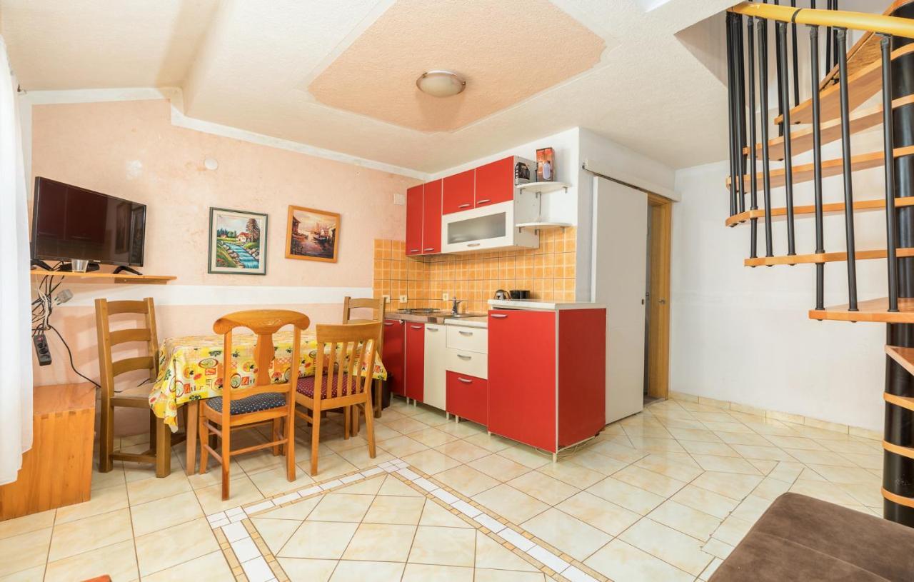 Apartments Orange 709 Fažana Extérieur photo